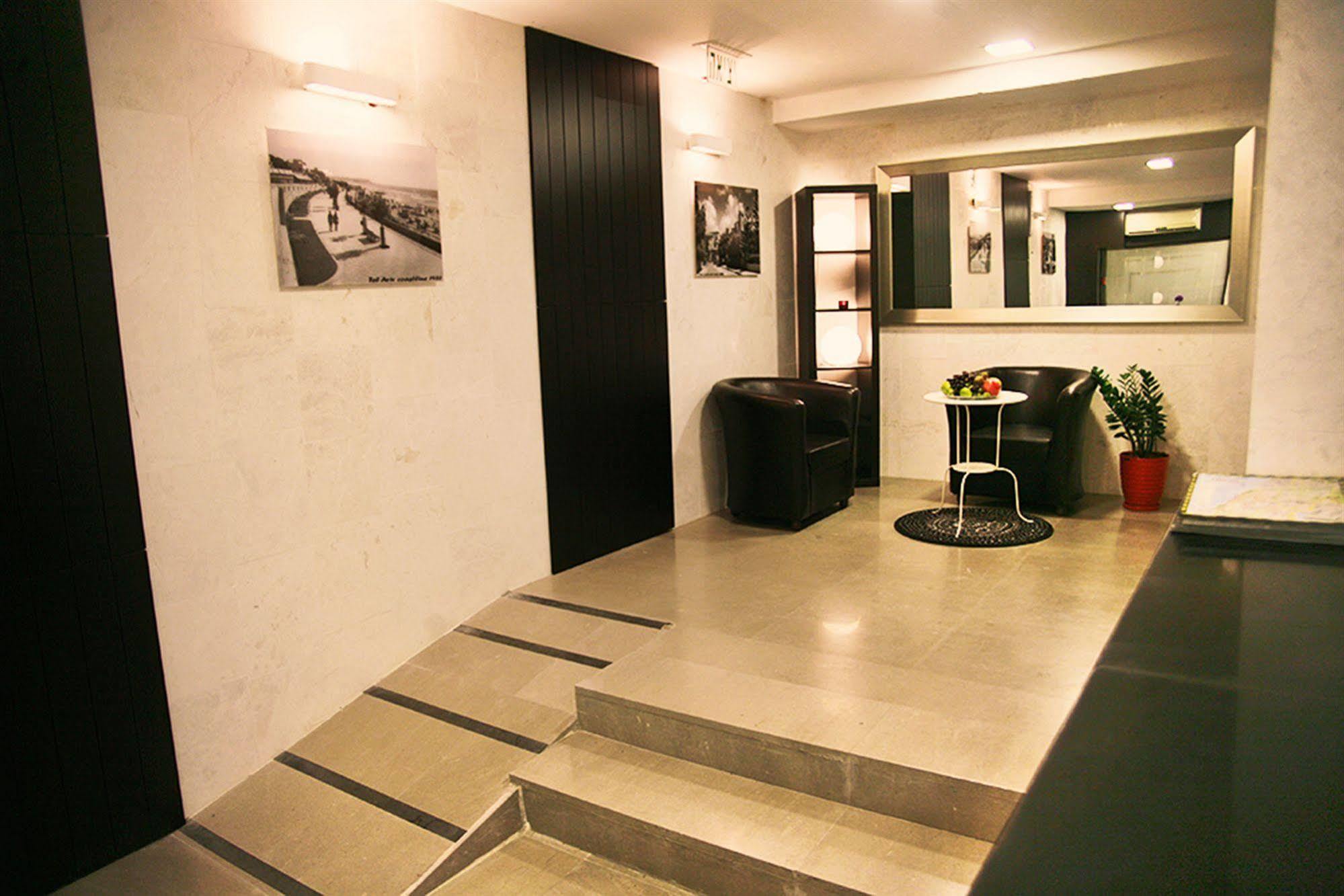 Lenis Hotel Tel Aviv Esterno foto